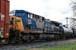 CSX 511 on M-422